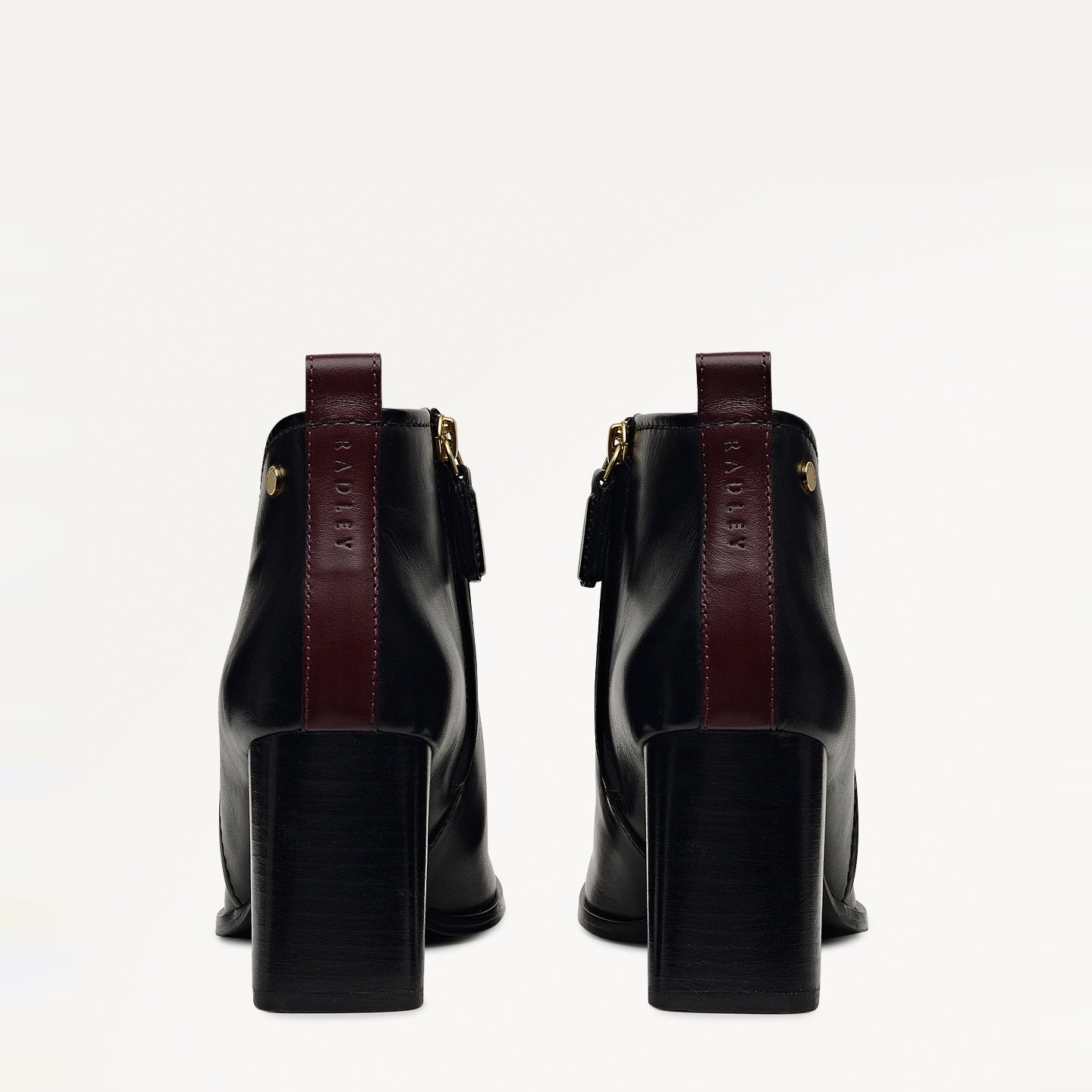 Tulip Walk Curve Bootie Black - 112540