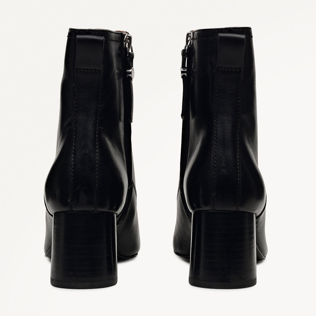 Victoria Gardens Heeled Lace Up Boot Black - 112543