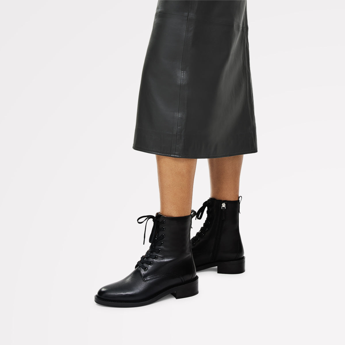 Rotherhithe Street Clean Military Lace Up Boot Black - 112548
