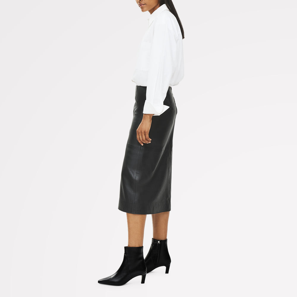 Montpellier Parade Clean Curve Heel Boot Black - 112551