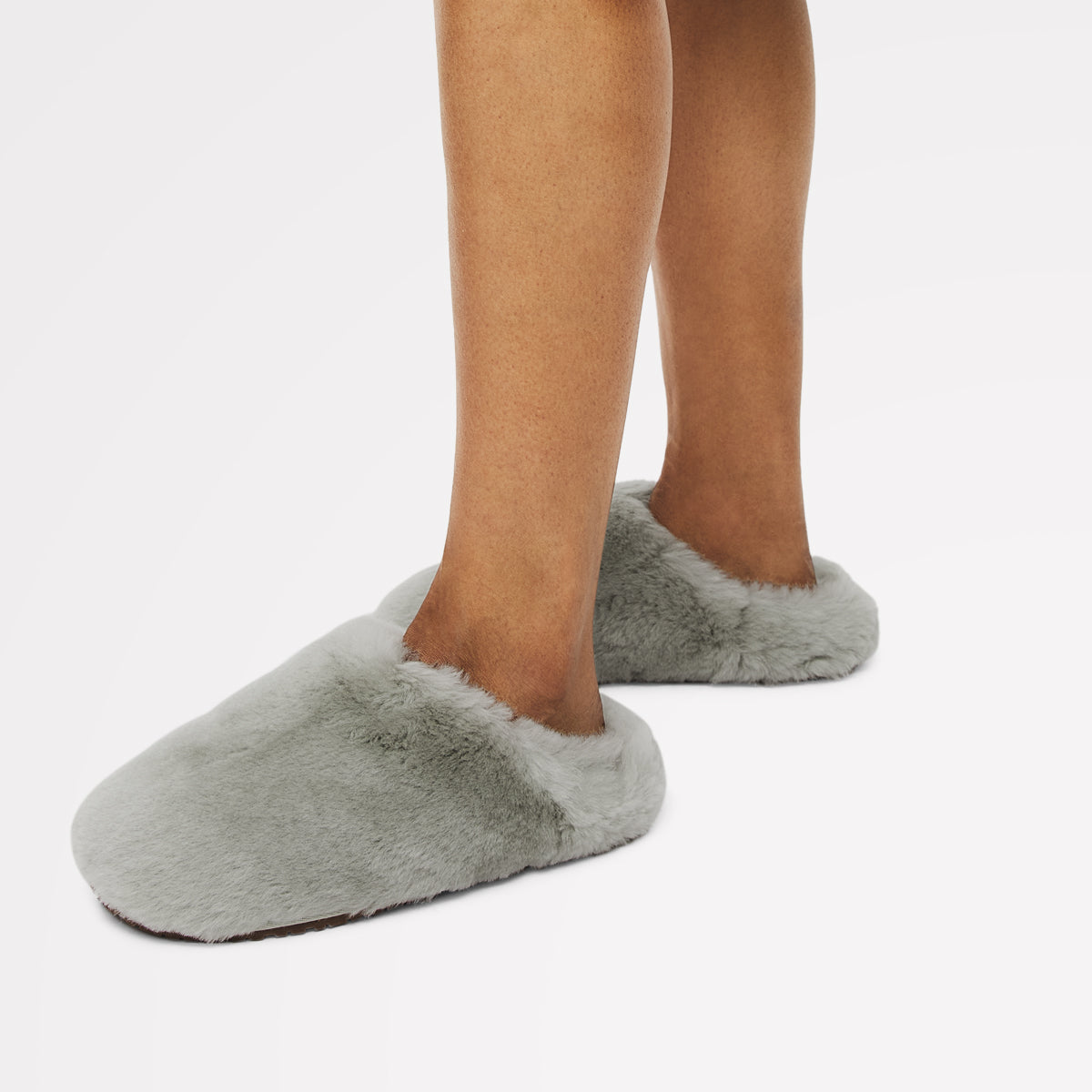 CLOUD STREET LUXE SHEARLING FLUFF MULE MINT