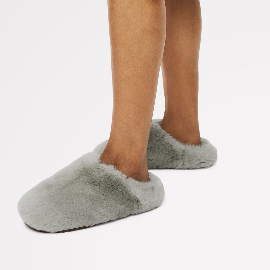 Cloud Street Luxe Shearling Fluff Mule Mint - 112558