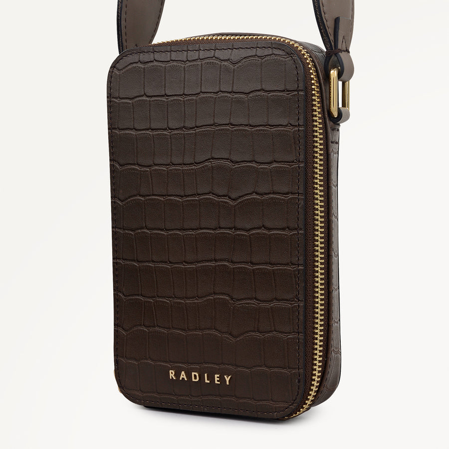 Alba Place Leather Medium Phone Cross Body Bag in Coffee - 112621