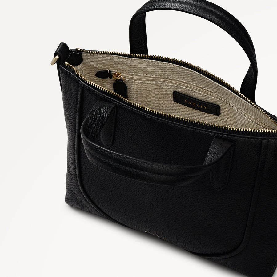 Wood Park Leather Small Ziptop Grab Bag in Black - 112628