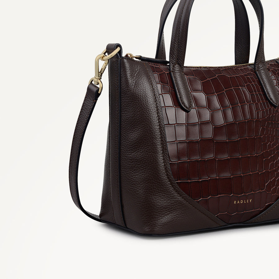 Wood Park Leather Small Ziptop Grab Bag in Dark Oak - 112637