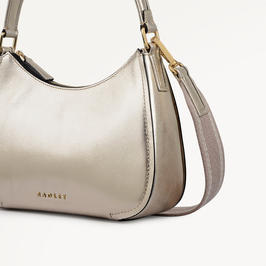 Crosby Alley Leather Medium Ziptop Shoulder & Slg Bag in Gold - 112640