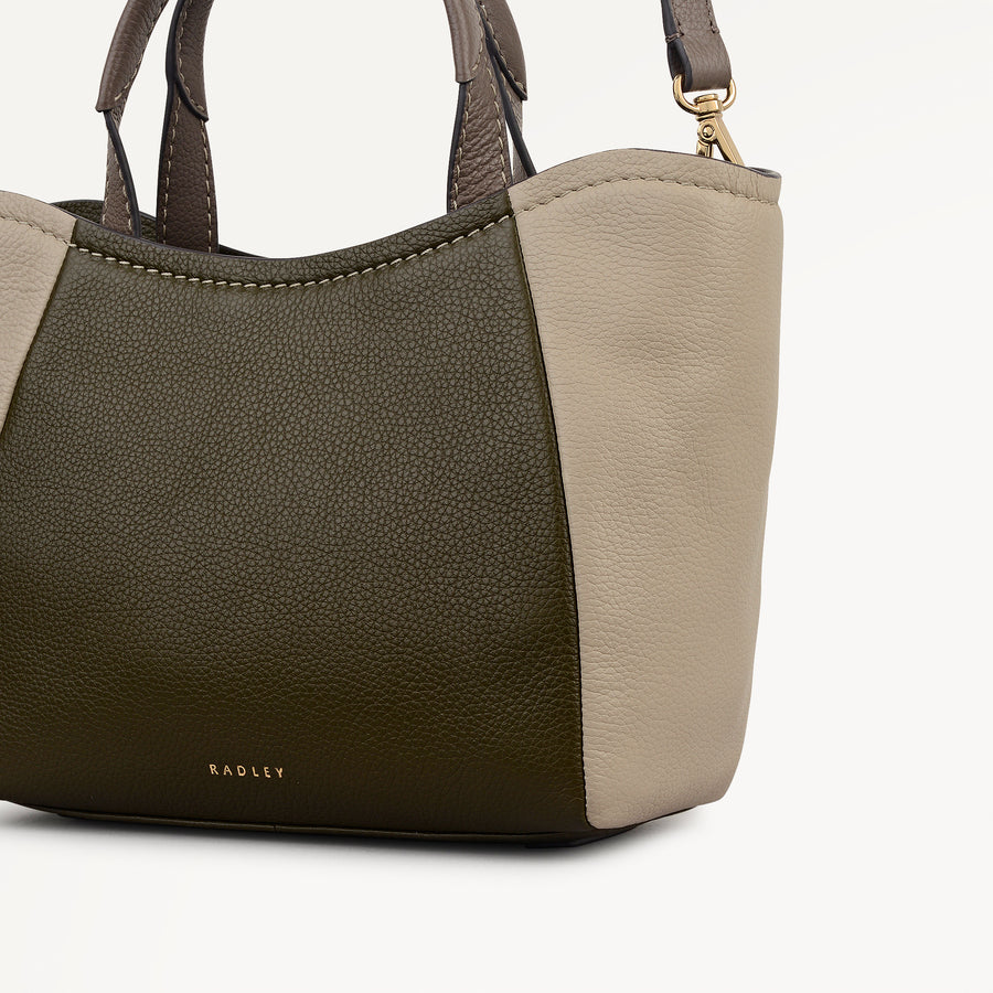 Muswell Lane Leather Small Ziptop Grab Bag in Pine Needle - 112665