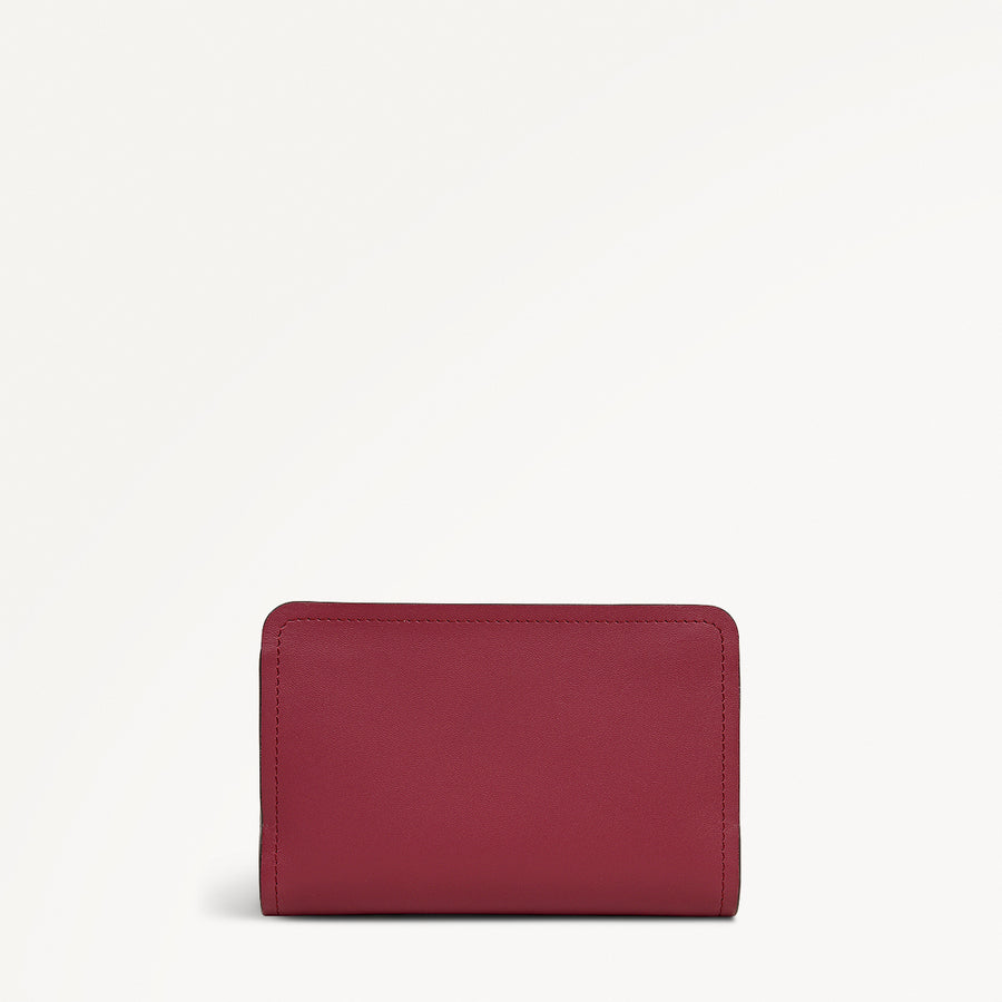 Mayfair Lane Leather Medium Bifold Wallet in Carmine - 112683