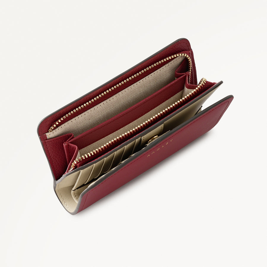 Mayfair Lane Leather Medium Bifold Wallet in Carmine - 112683