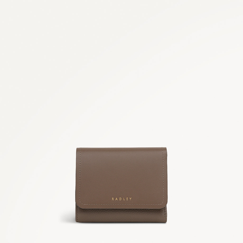 Mayfair Lane Leather Small Trifold Wallet in Coffee - 112685