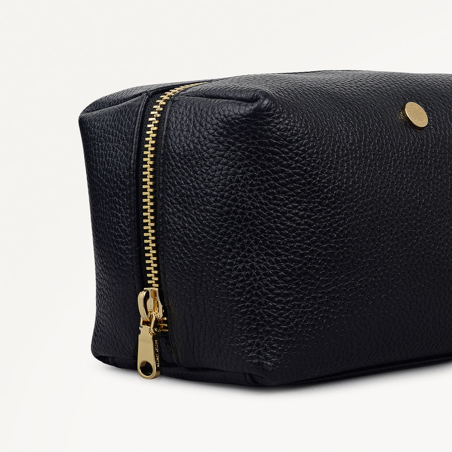 Eltham Mews Leather Medium Ziptop Pouch in Black - 112697
