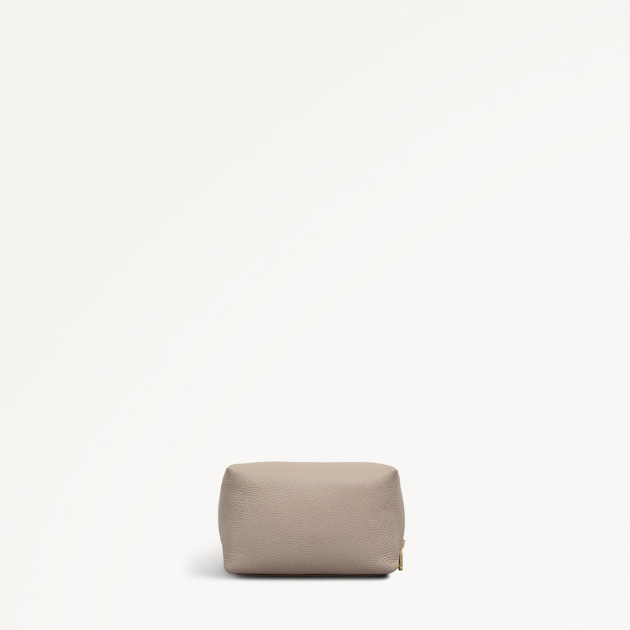 Eltham Mews Leather Medium Ziptop Pouch in Porcini - 112698