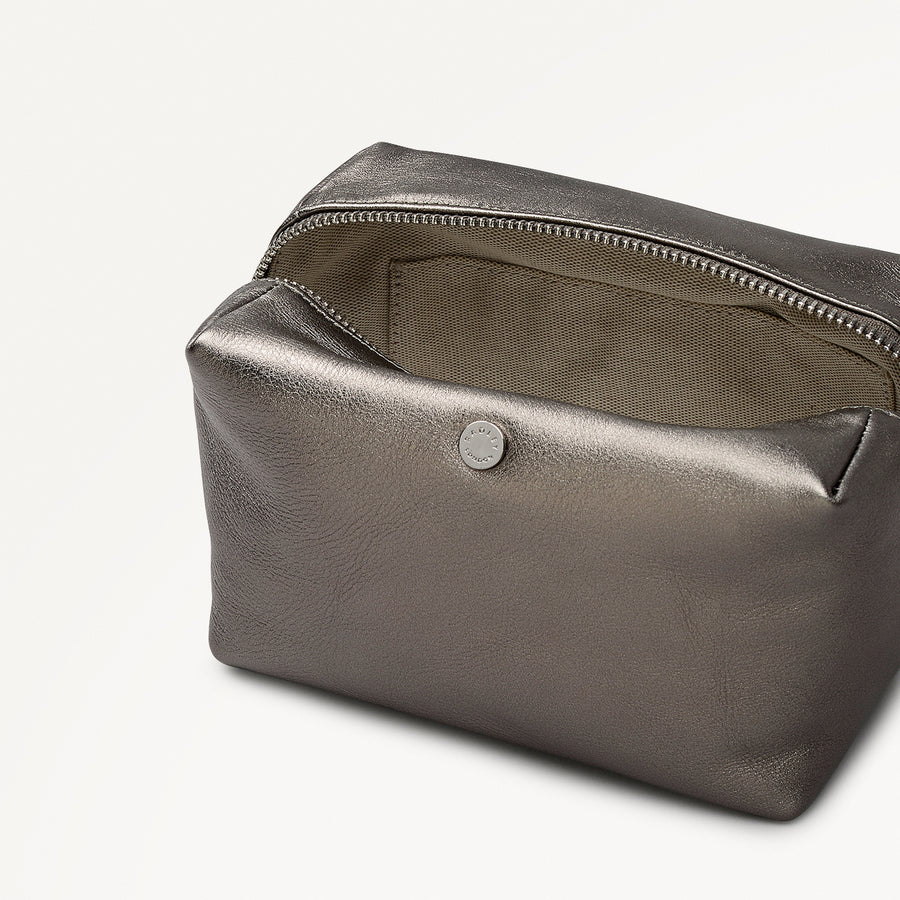 Eltham Mews Leather Medium Ziptop Pouch in Gun Metal - 112700