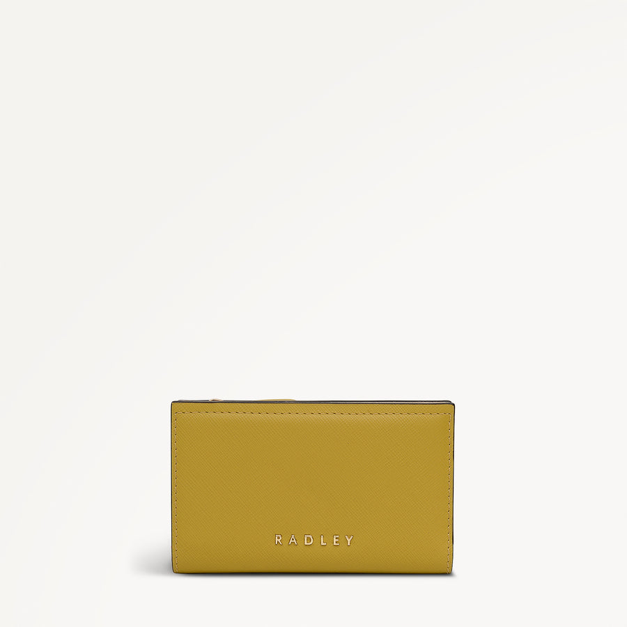 Crosby Alley Leather Medium Bifold Wallet in Ochre - 112702