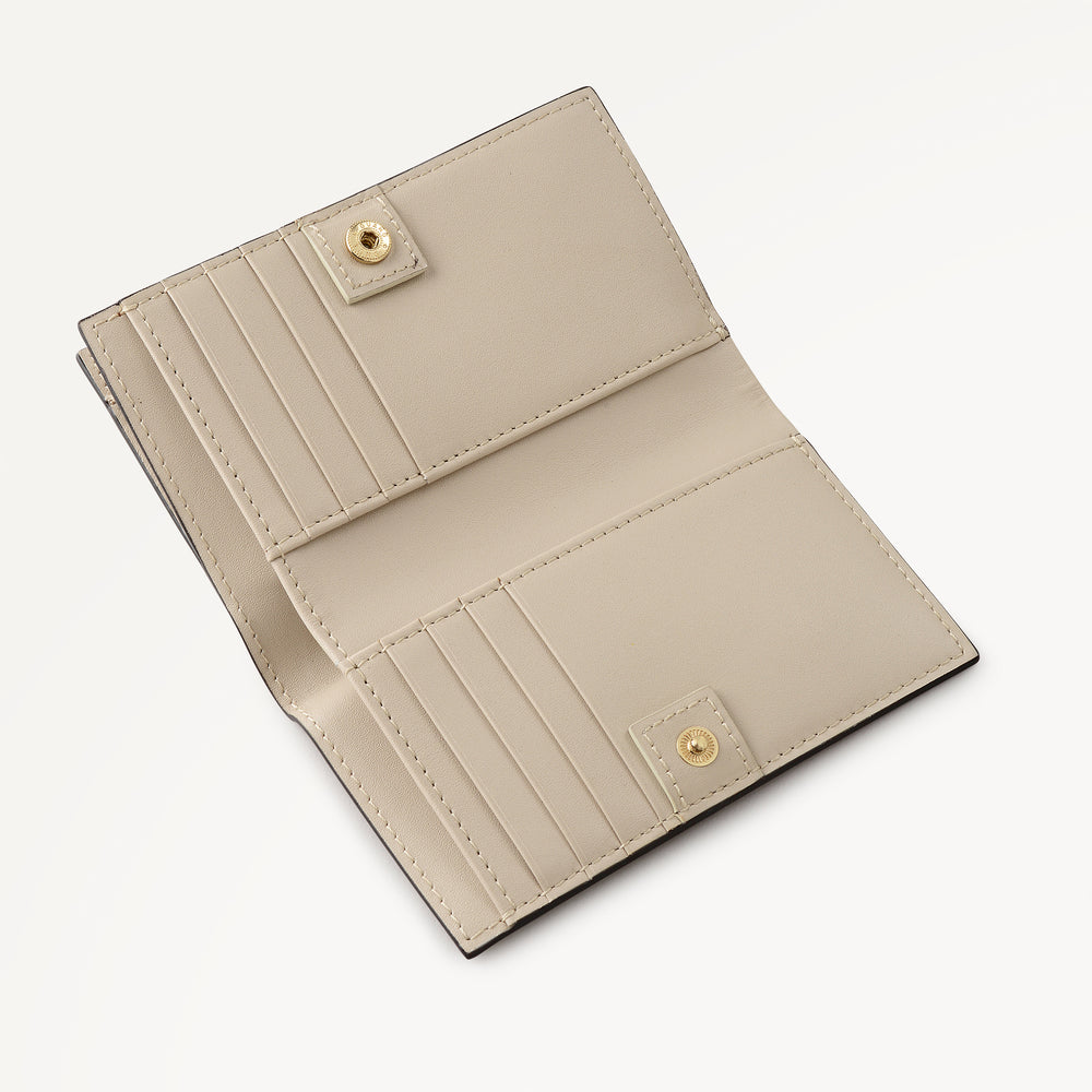 Crosby Alley Leather Medium Bifold Wallet in Ochre - 112702