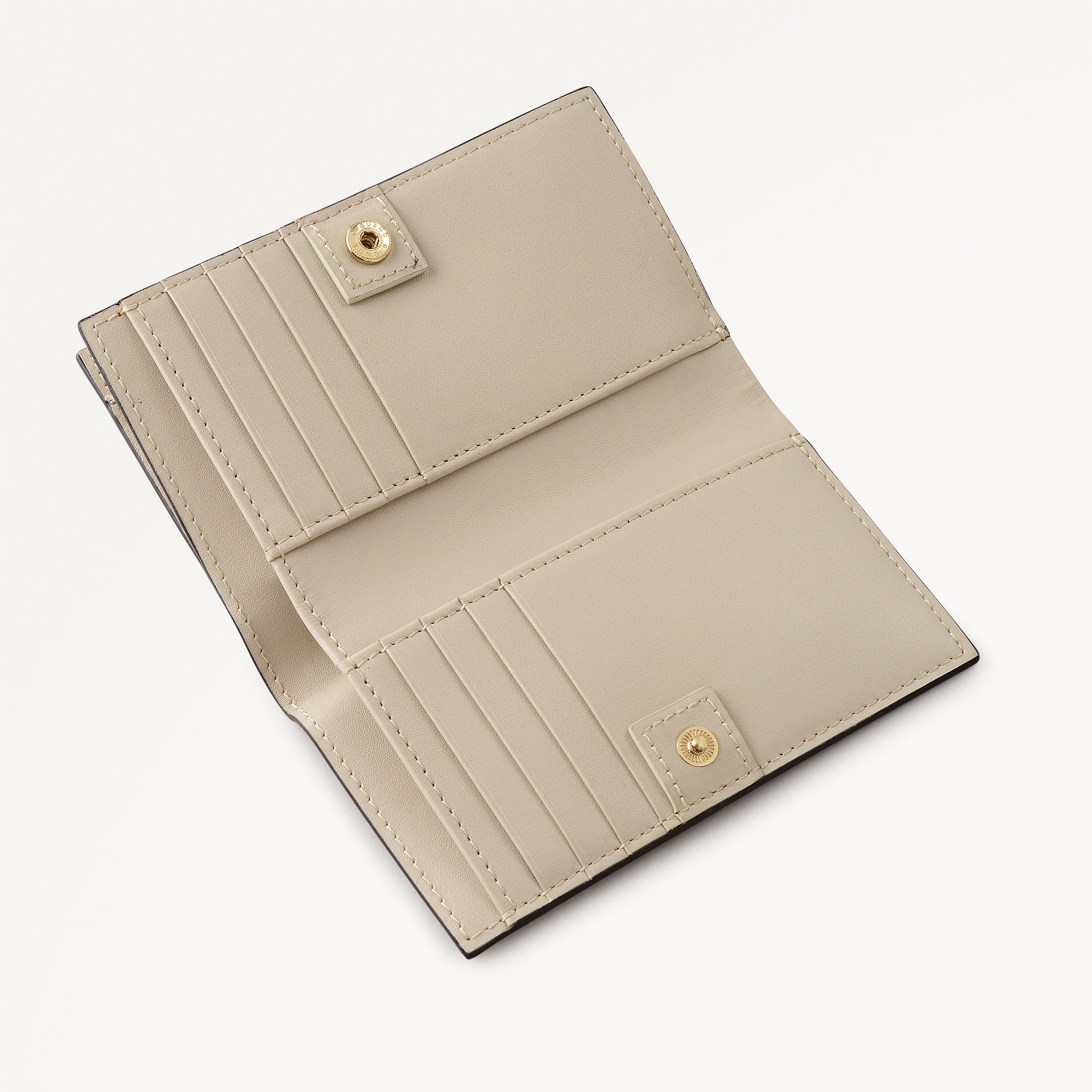 Crosby Alley Leather Medium Bifold Wallet in Ochre - 112702