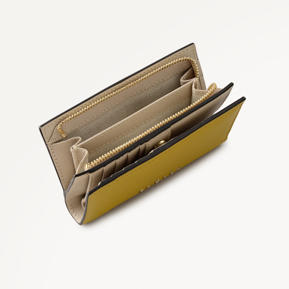 Crosby Alley Leather Medium Bifold Wallet in Ochre - 112702