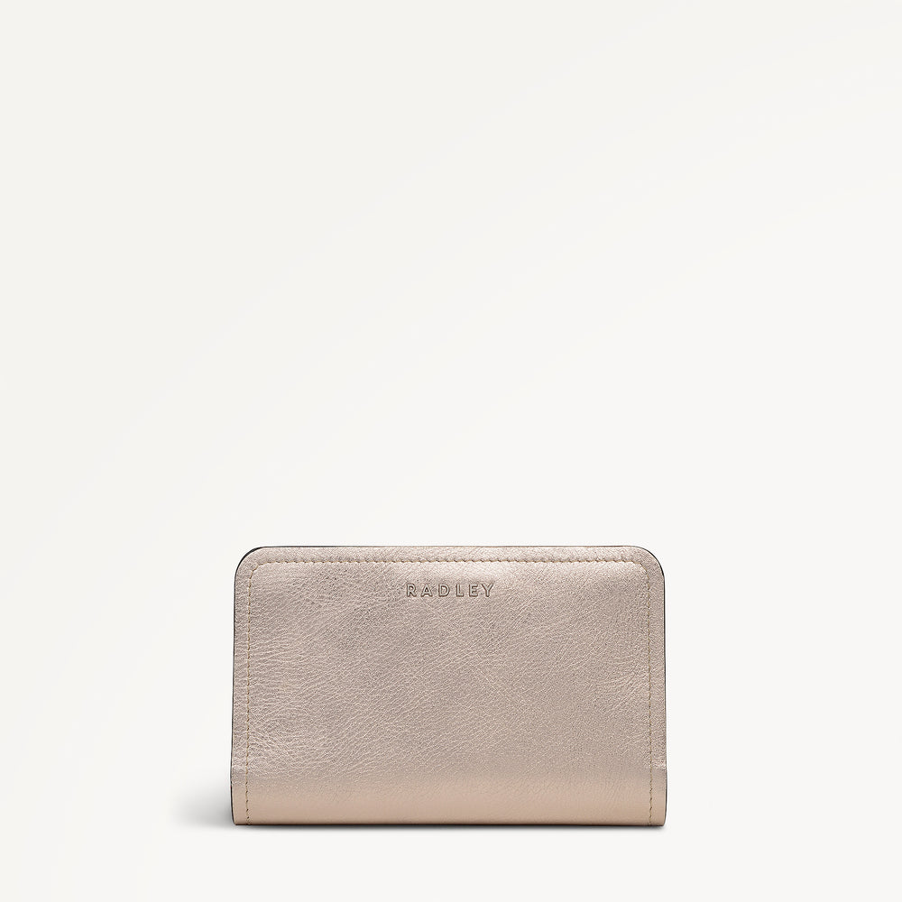 Elm Avenue - Metallic Medium Bifold Purse - OSE13801