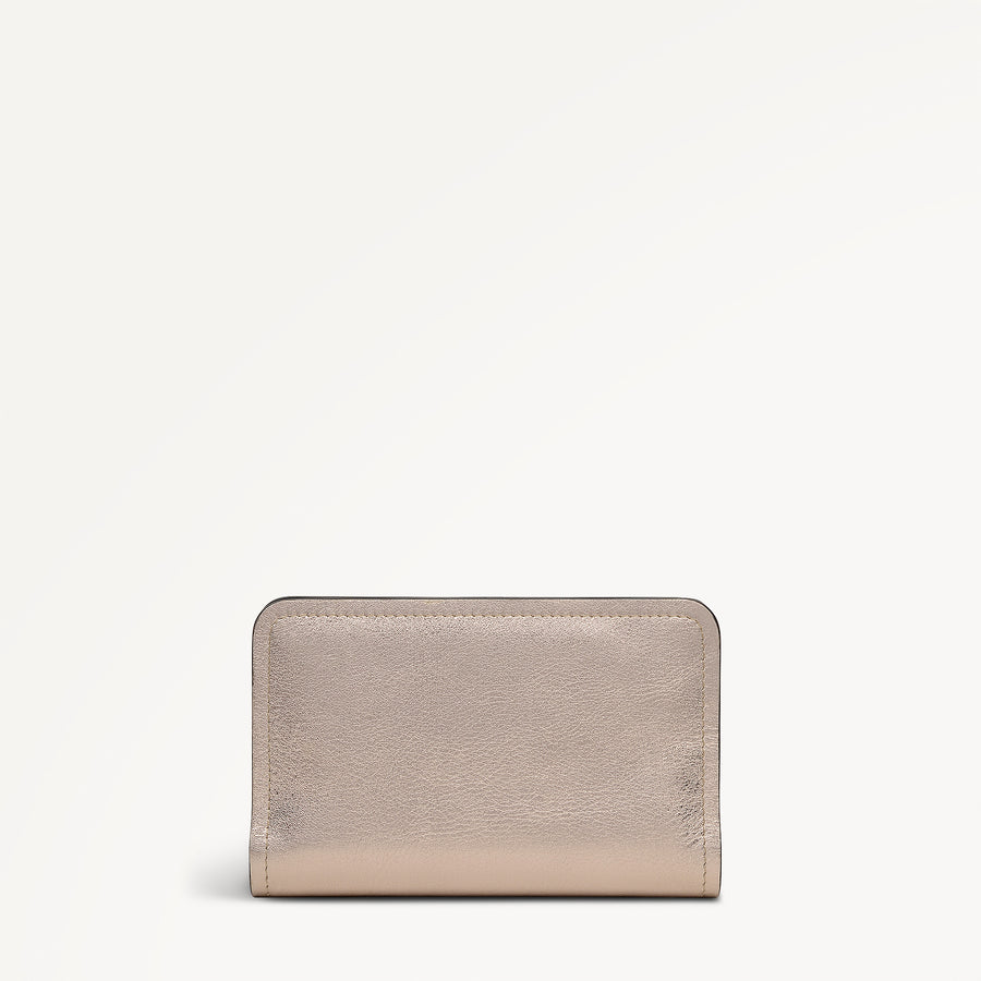 Elm Avenue Leather Medium Bifold Wallet in Pyrite - 112715