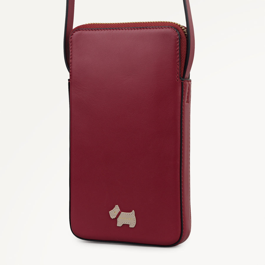 Heritage Radley - Protect Leather Medium Phone Cross Body Bag in Carmine - 112730