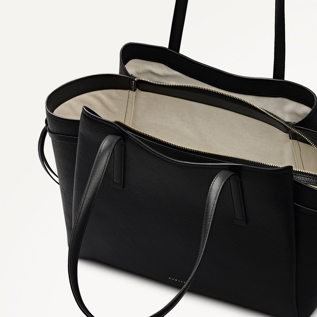 Blake Gardens Leather Large Ziptop Tote Bag in Black - 112734