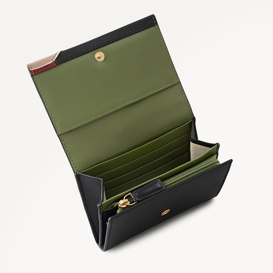 Fleeting Fox Leather Medium Flapover Wallet in Black - 112797