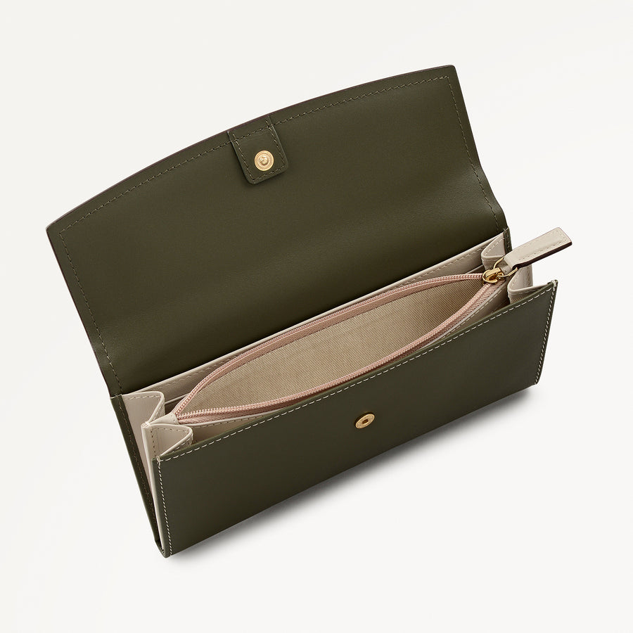 Liverpool Gardens Leather Large Flapover Wallet in Pine Needle - 112801