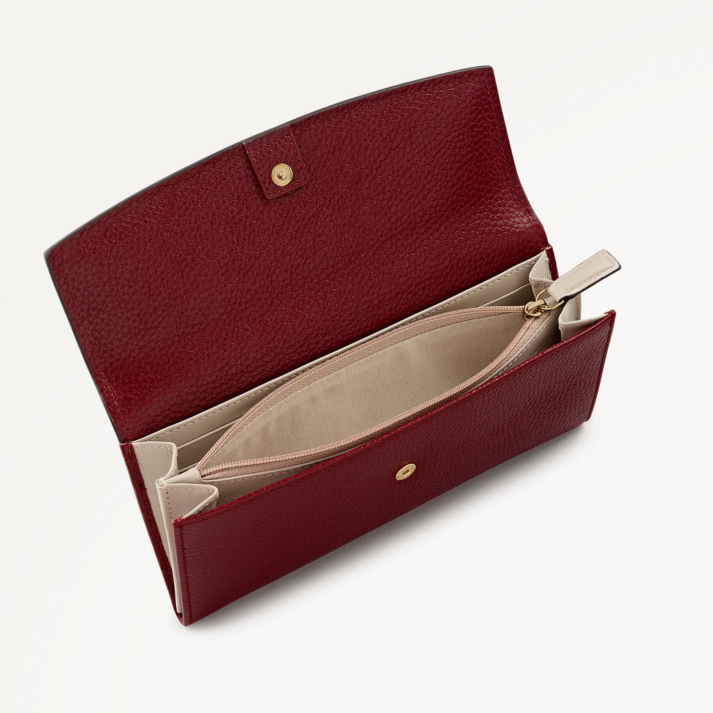 Liverpool Gardens Leather Large Flapover Wallet in Carmine - 112804