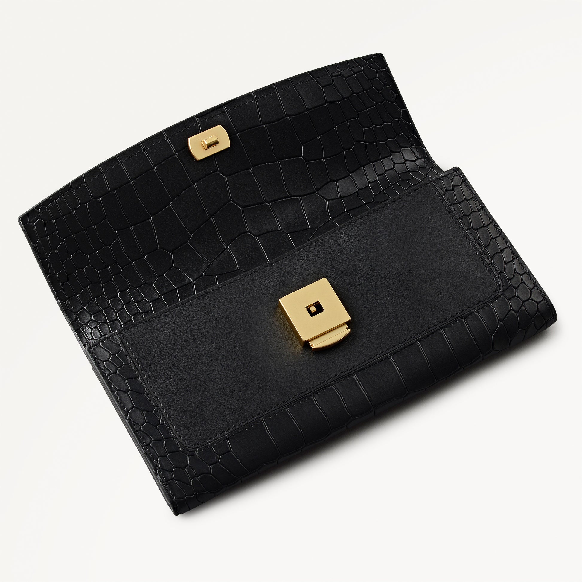 Albert Road Leather Large Flapover Wallet in Black - 112833