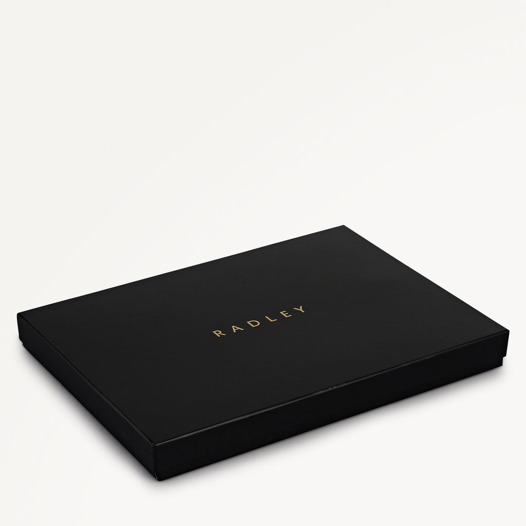 Halcomb Place Leather Notebook Sleeve in Black - 112870