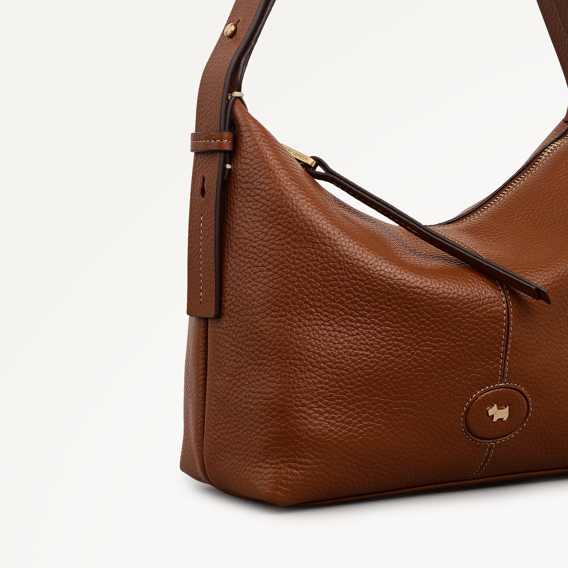 Maldon Mews Medium Ziptop Shoulder Cognac - 112929