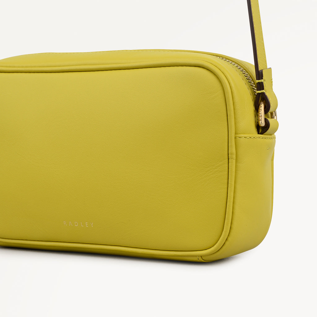 Hadley Lane Small Ziptop Cross Body Limoncello - 112936