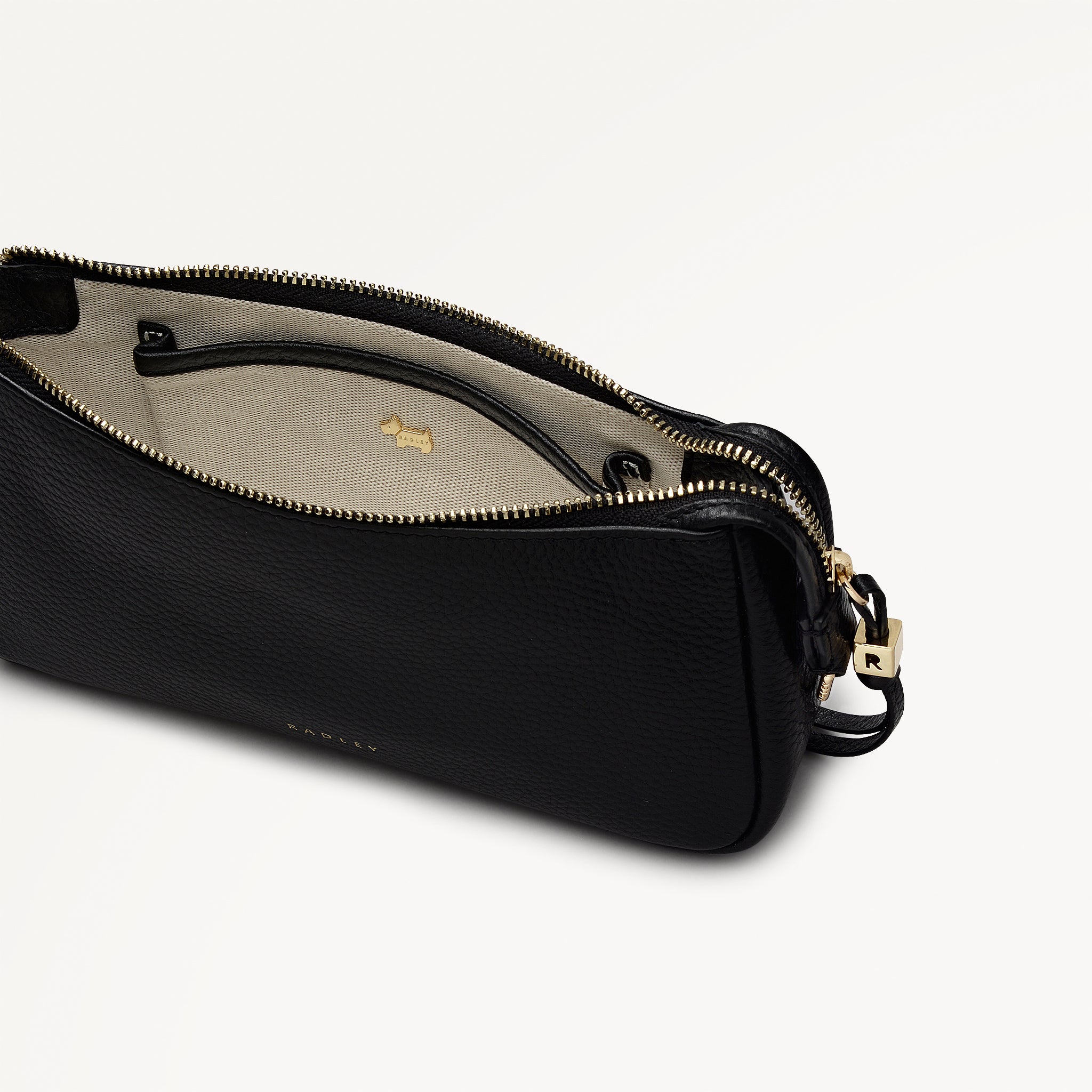 Carlton Close Mini Ziptop Shoulder Black - 112947