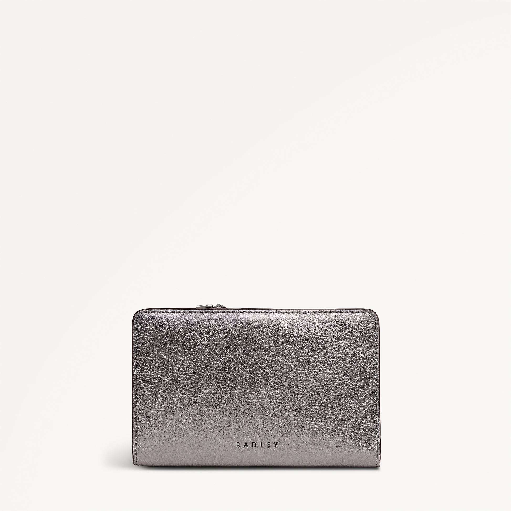 Carlton Close - Metallic Medium Bifold Purse Gun Metal - 112980