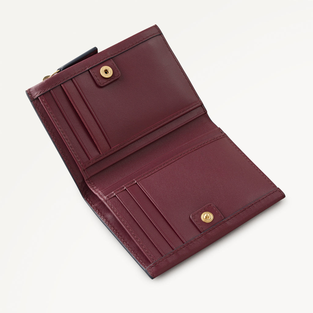 Midnight Wanderer Small Bifold Purse Dark Cherry - 112993
