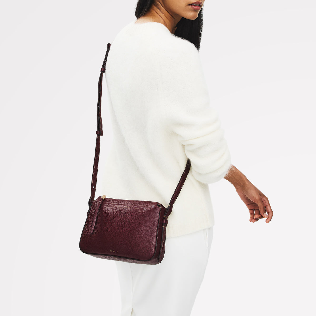 Oak Street Small Ziptop Cross Body Dark Cherry - 113031