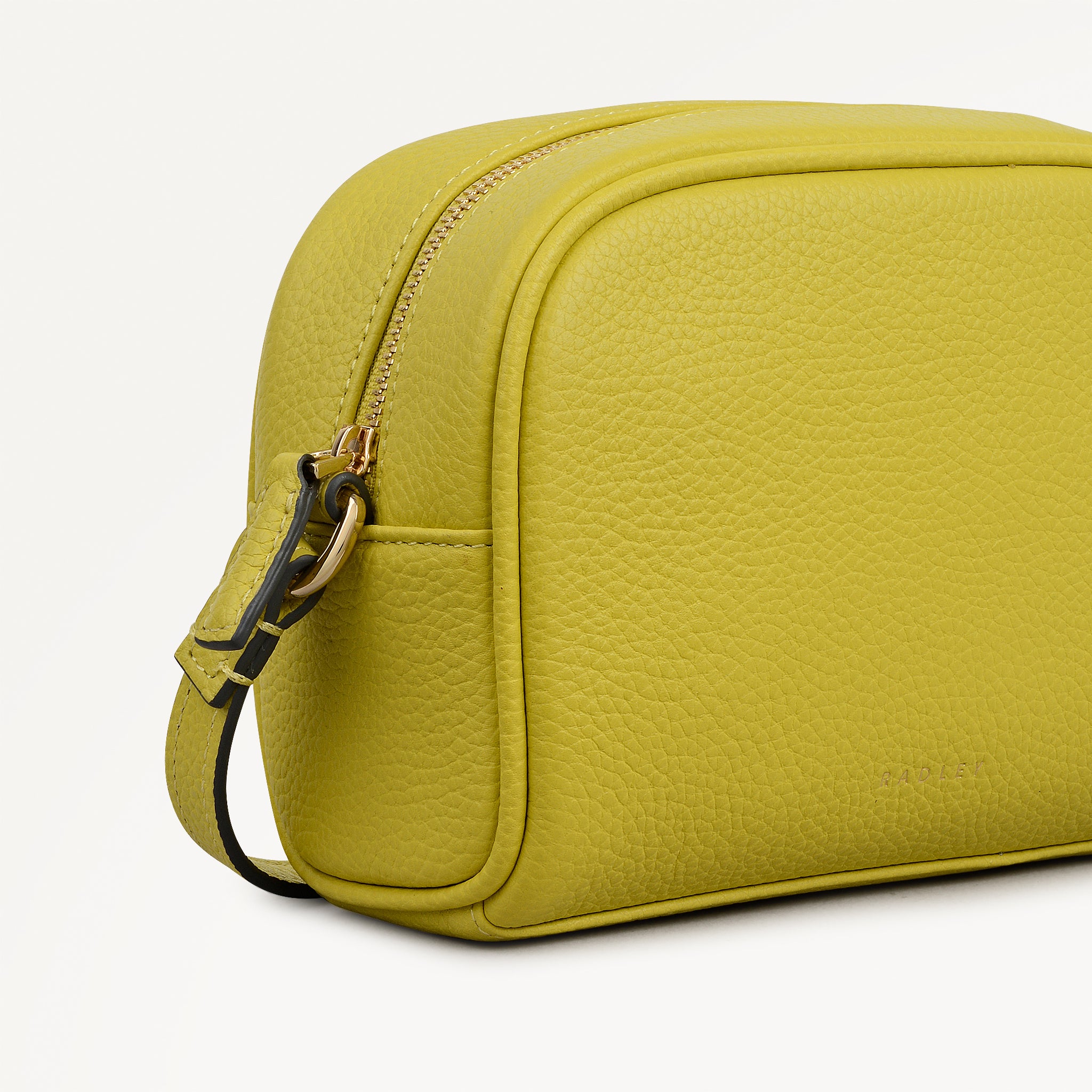The Daily Small Zip Around Cross Body Limoncello - 113050