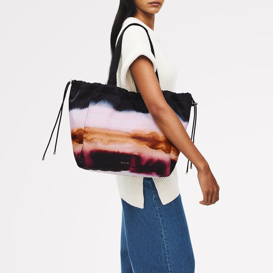 Eden Row - Ombre Stripe Large Open Top Tote Black - 113057