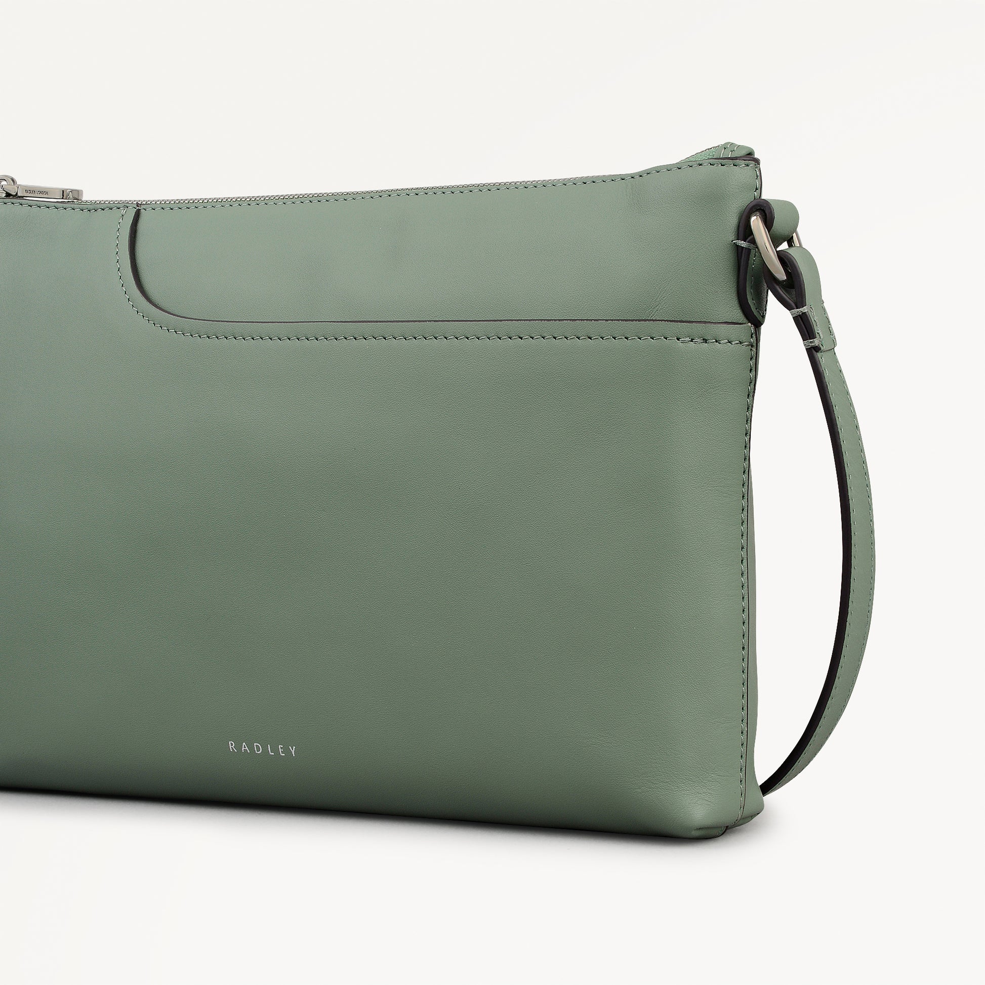 Pockets Medium Ziptop EW Cross Body Pistachio - 113065