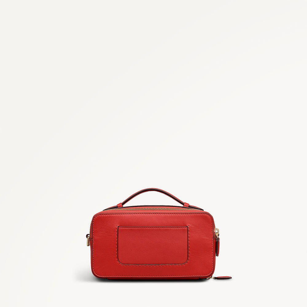 Calvert Way - Heart Street Small Cross Body Poinsettia - 113081