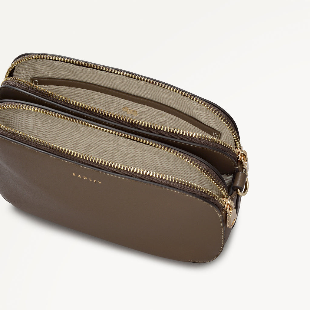 Dukes Place Medium Ziptop Cross Body Coffee - 113082