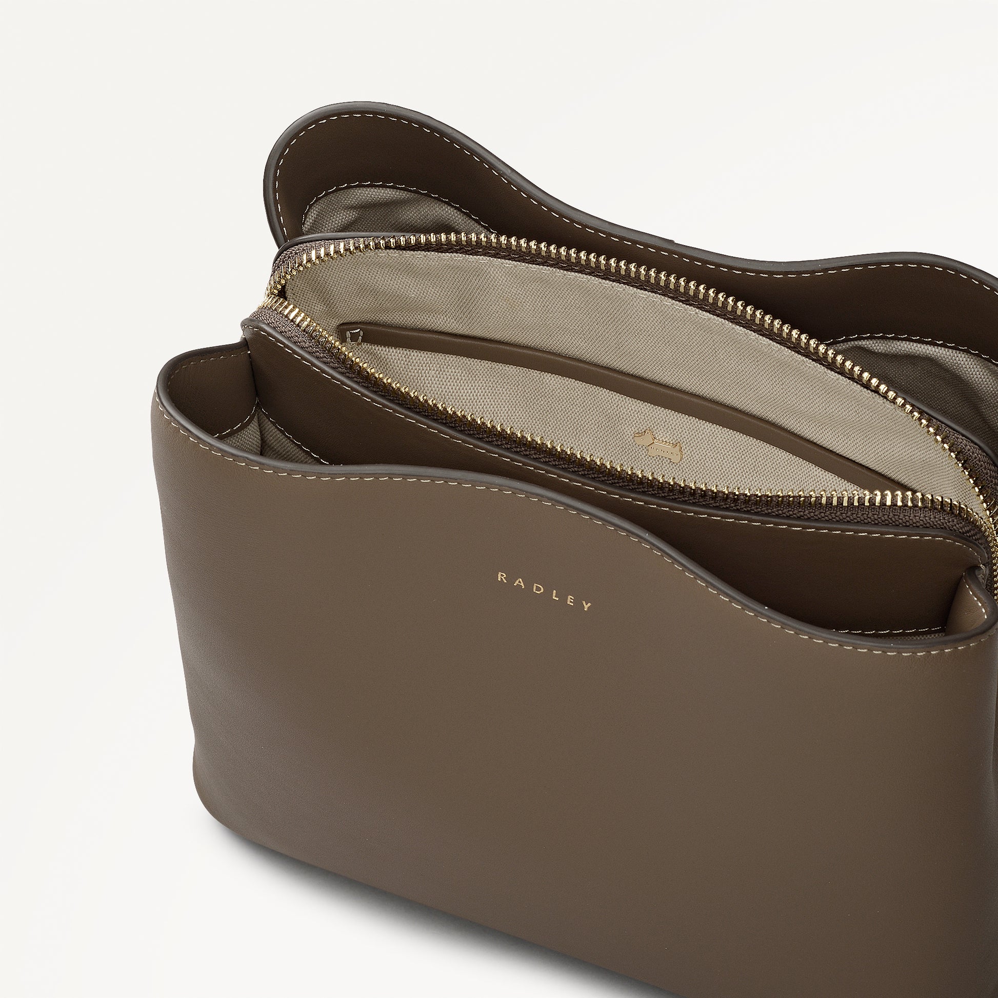 Dukes Place Medium Compartment Cross Body Coffee - 113083