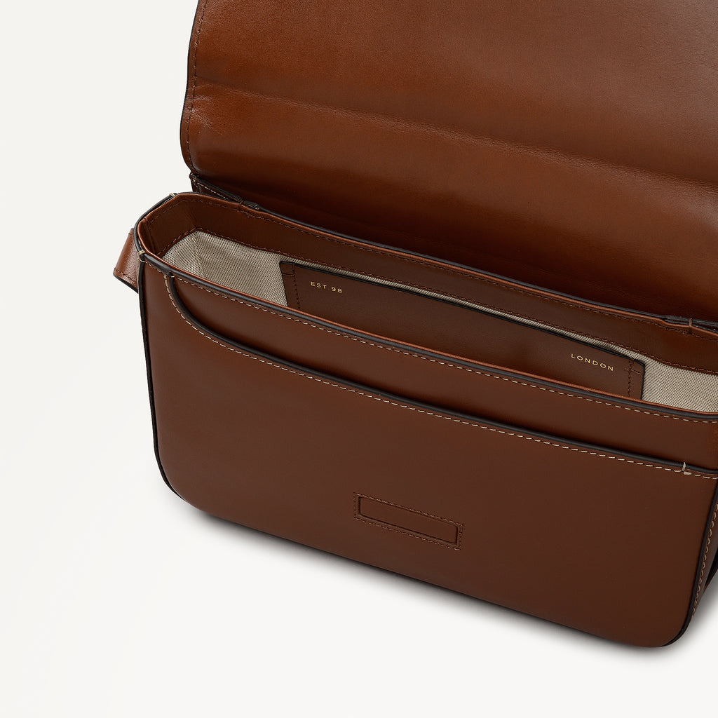 Pocket Street Small Flapover Cross Body Cognac - 113087