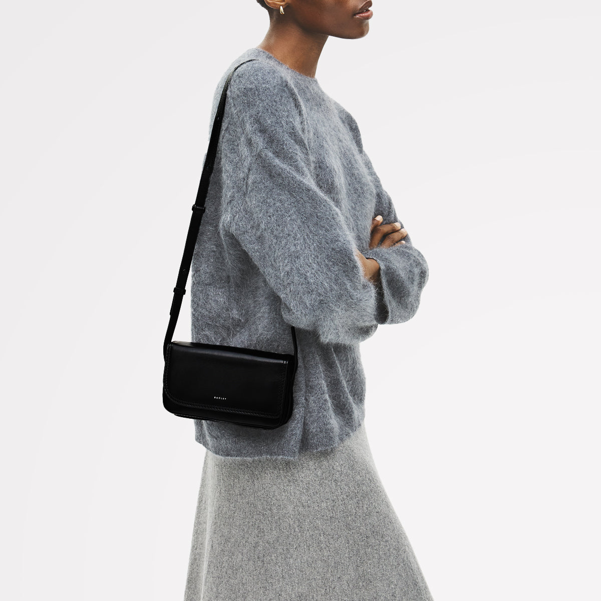 Pocket Street Micro Phone Cross Body Black - 113096