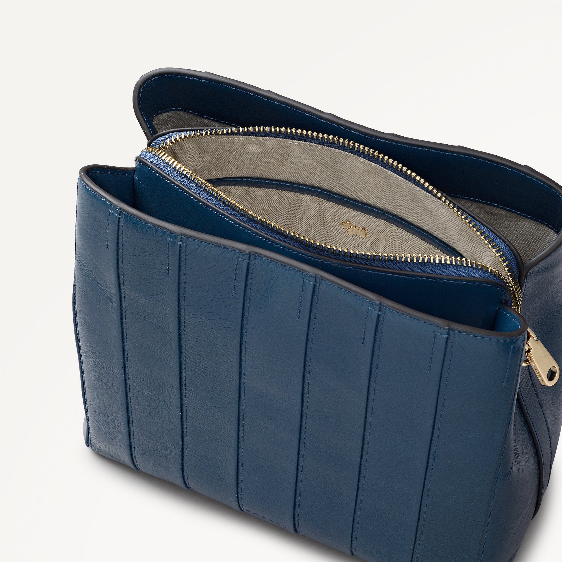 Dukes Place - Stripe Medium Compartment Cross Body Utility - 113108