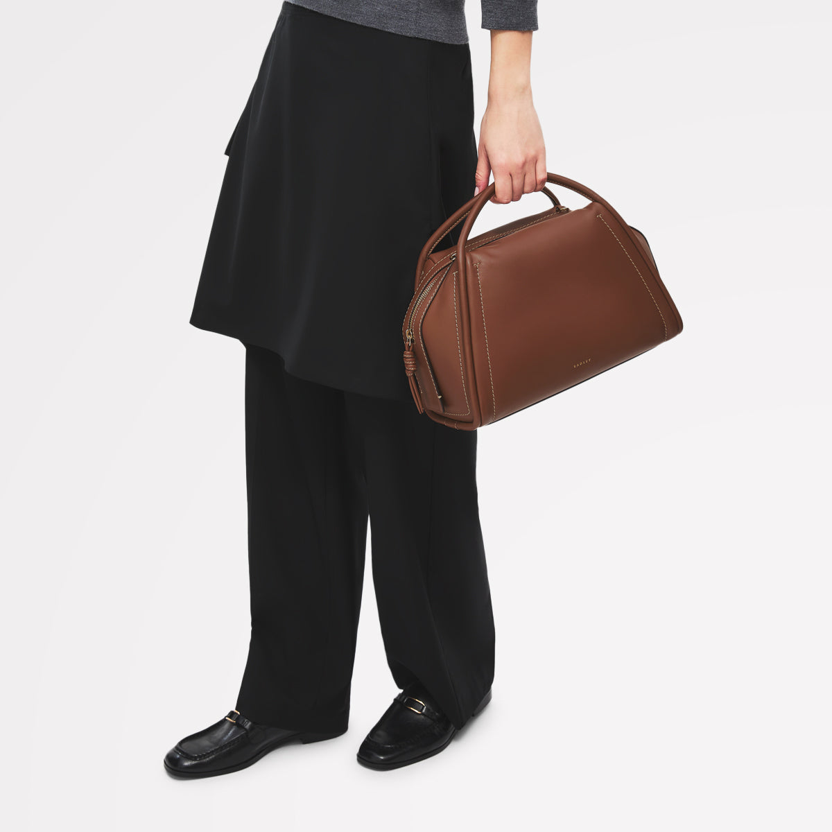 The Golborne Medium Ziptop Grab Cognac - 113116