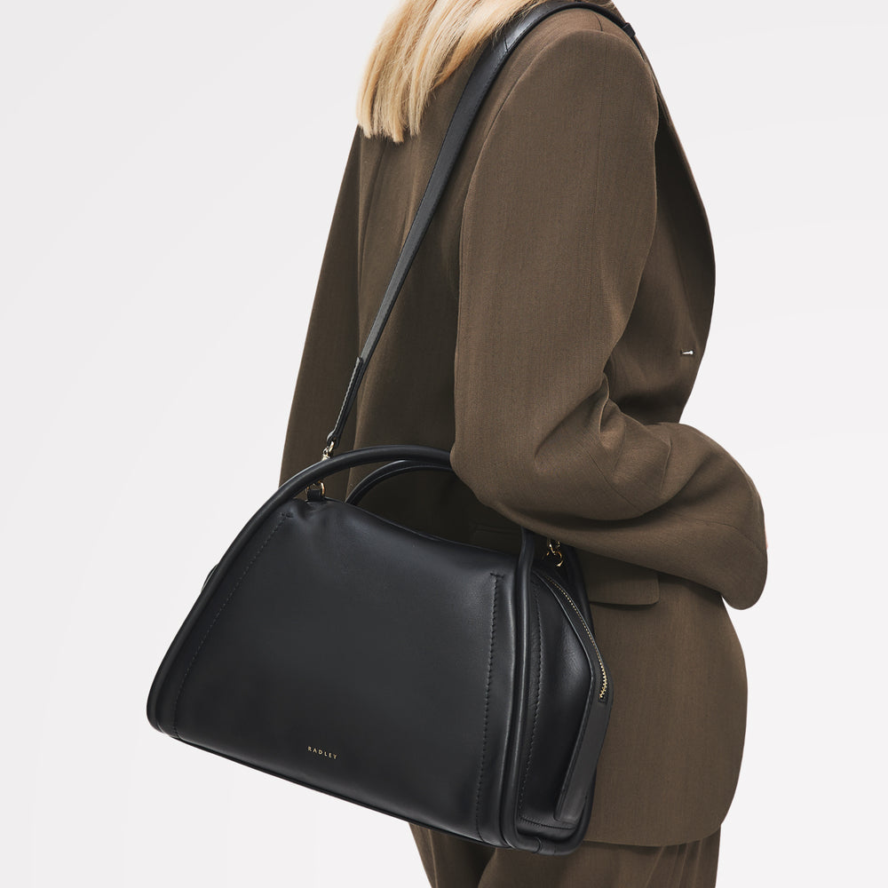 The Golborne Medium Ziptop Grab Black - 113117