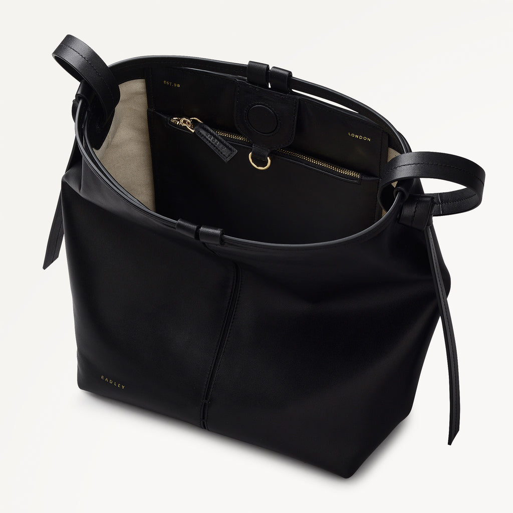 The Connaught Medium Ziptop Shoulder Black - 113127