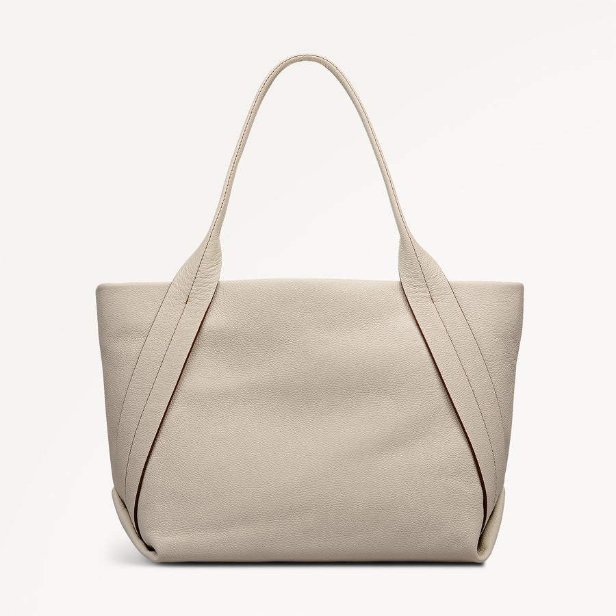 The Evie Large Ziptop Shoulder Salt - 113131