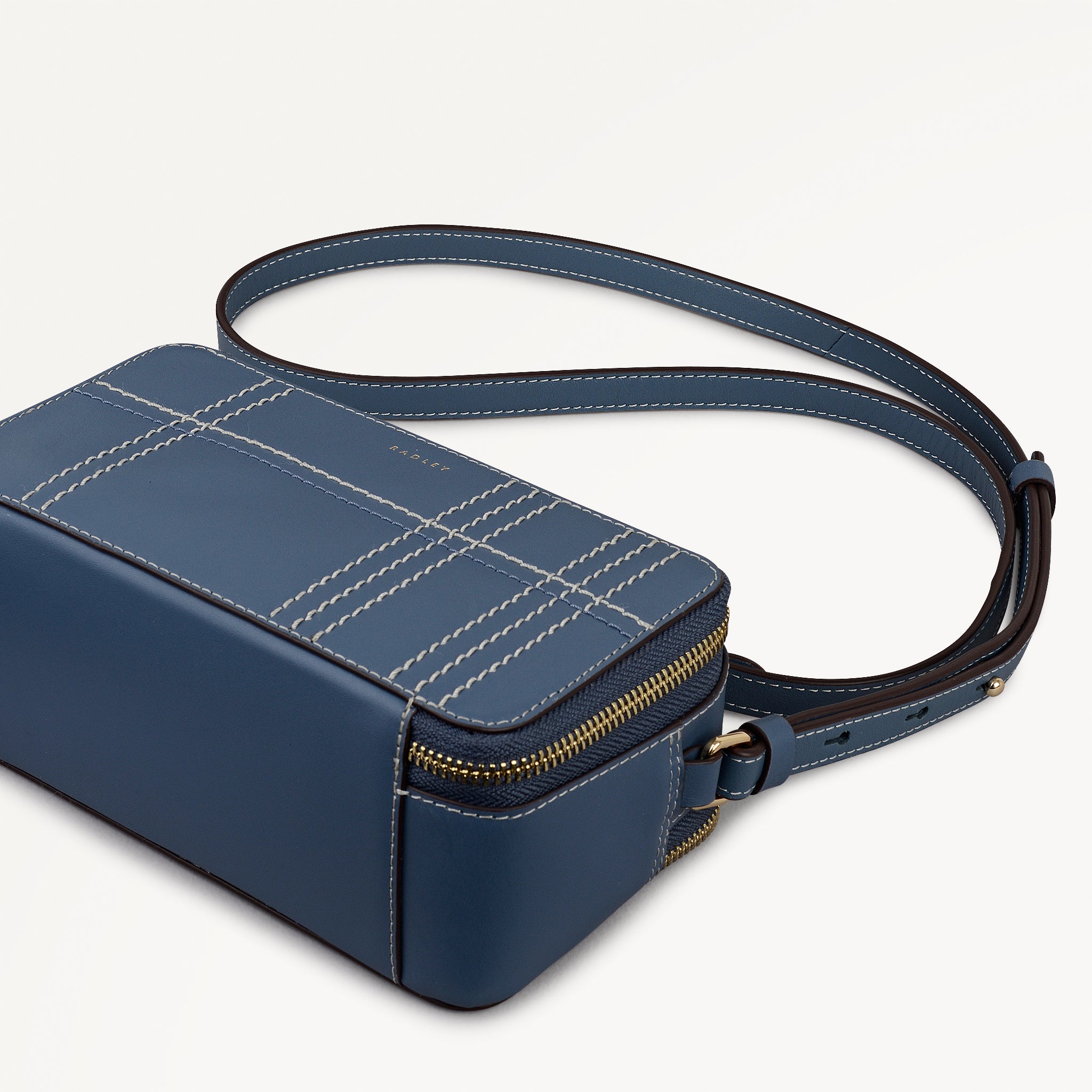 Calvert Way - Check Micro Phone Cross Body Utility - 113135